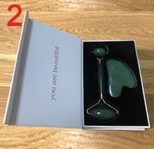 Charger l&#39;image dans la galerie, *Masseur de visage en Jade - Soin de Santé