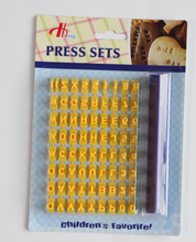 Charger l&#39;image dans la galerie, *Moules à Impression des Lettres de l&#39;Alphabet - Écriture sur Biscuit et Tartes