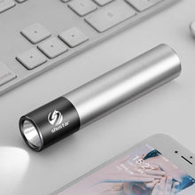 Charger l&#39;image dans la galerie, Lampe de Poche LED - Rechargeable USB
